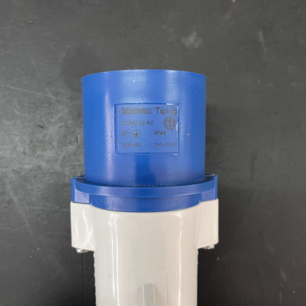Bticino CSM232/42 Spina mobile IP44 32A 2P+T 220-250V - immagine 2