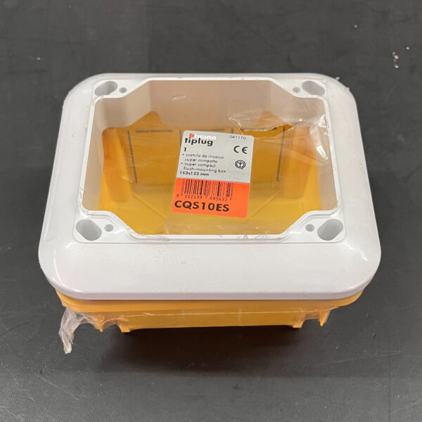Bticino CQS10ES scatola incasso presa interbloccata compatta 153x133mm - immagine 2